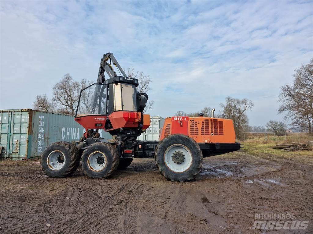 Valmet 911.3 Θεριζοαλωνιστικές μηχανές