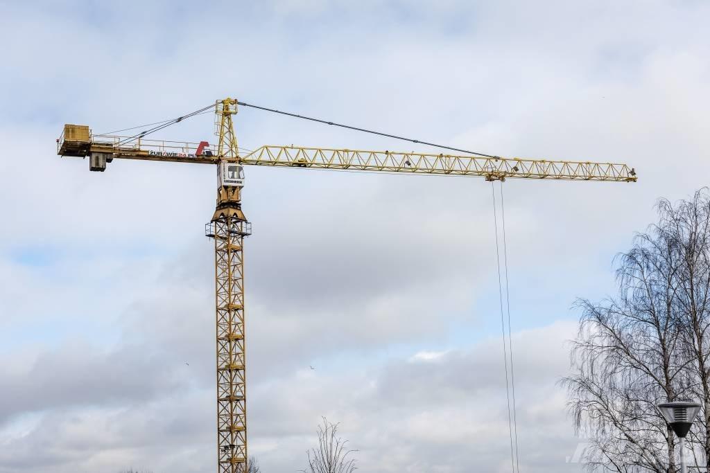 Liebherr 120HC Πυργογερανοί