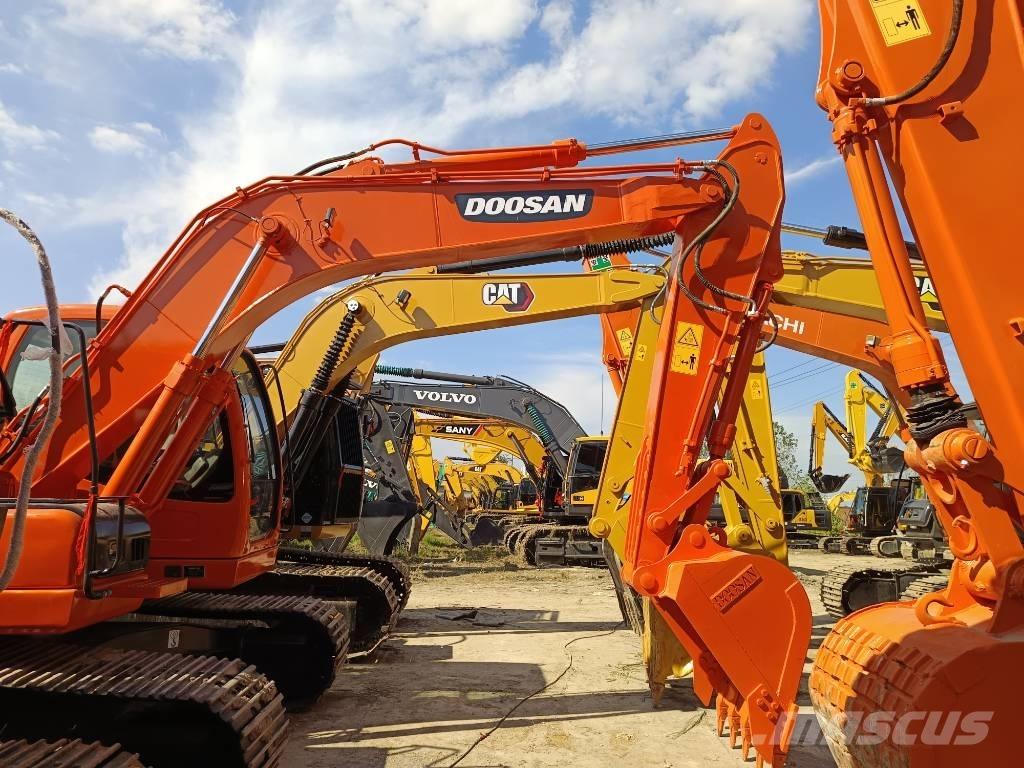 Doosan DX 150 LC Εκσκαφείς με ερπύστριες