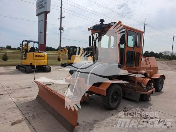 Broce RCT350 Σκούπες