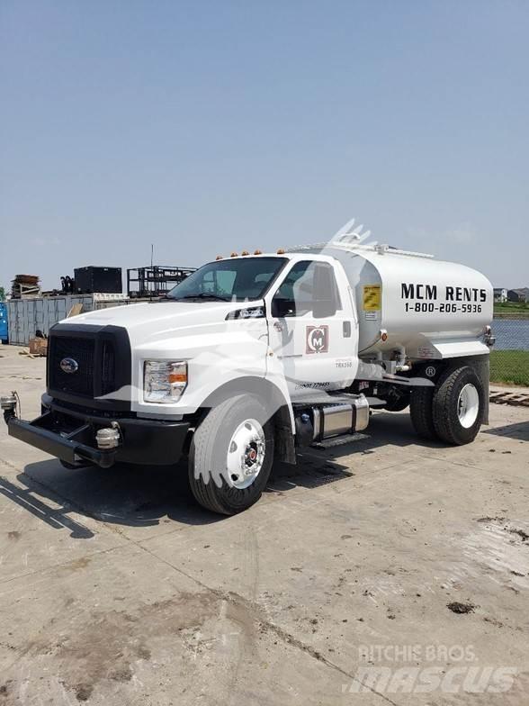 F & R F750 Ημιρυμούλκες ξυλείας
