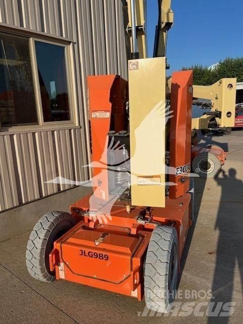 JLG E300AJP Ανυψωτήρες με αρθρωτό βραχίονα