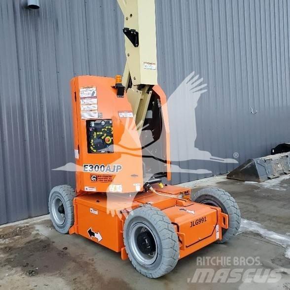 JLG E300AJP Ανυψωτήρες με αρθρωτό βραχίονα