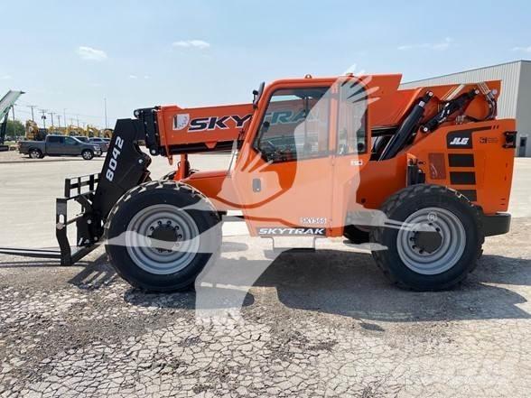 SkyTrak 8042 Τηλεσκοπικοί ανυψωτές