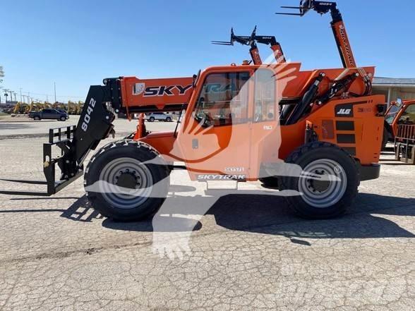 SkyTrak 8042 Τηλεσκοπικοί ανυψωτές