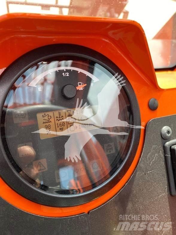 SkyTrak 8042 Τηλεσκοπικοί ανυψωτές