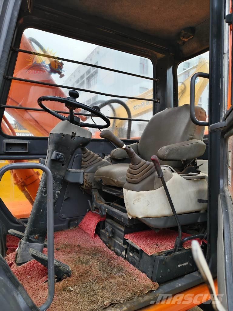 Hitachi EX 100 W D Εκσκαφείς με τροχούς - λάστιχα