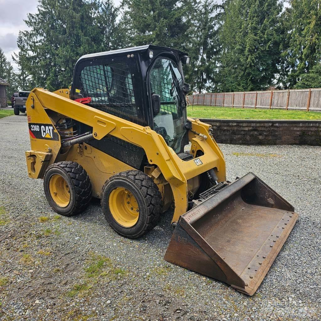 CAT 236D Φορτωτάκια