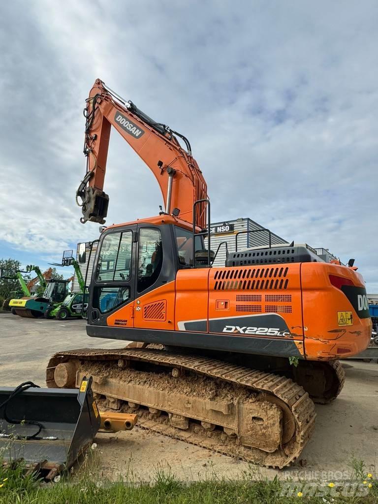 Doosan DX 225 LC-5 Εκσκαφείς με ερπύστριες