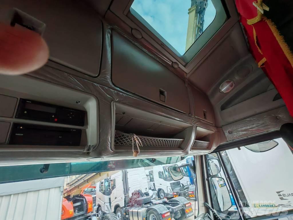 Iveco STRALIS 400 NP Τράκτορες