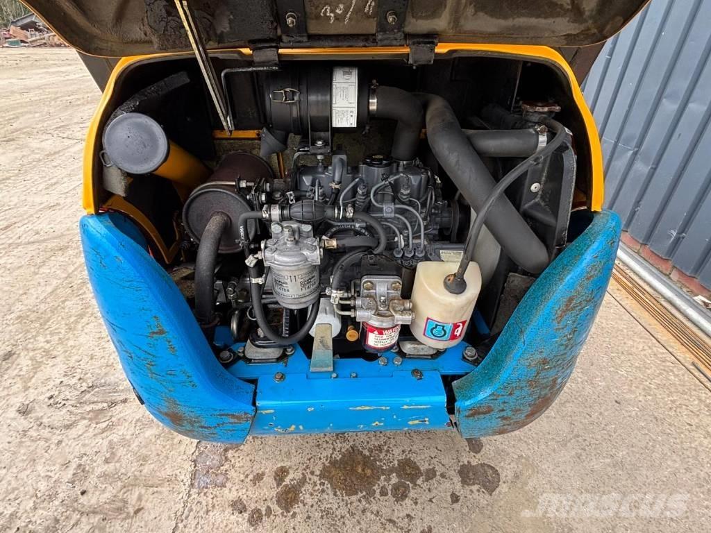 JCB 8015 Εκσκαφάκι (διαβολάκι) < 7t