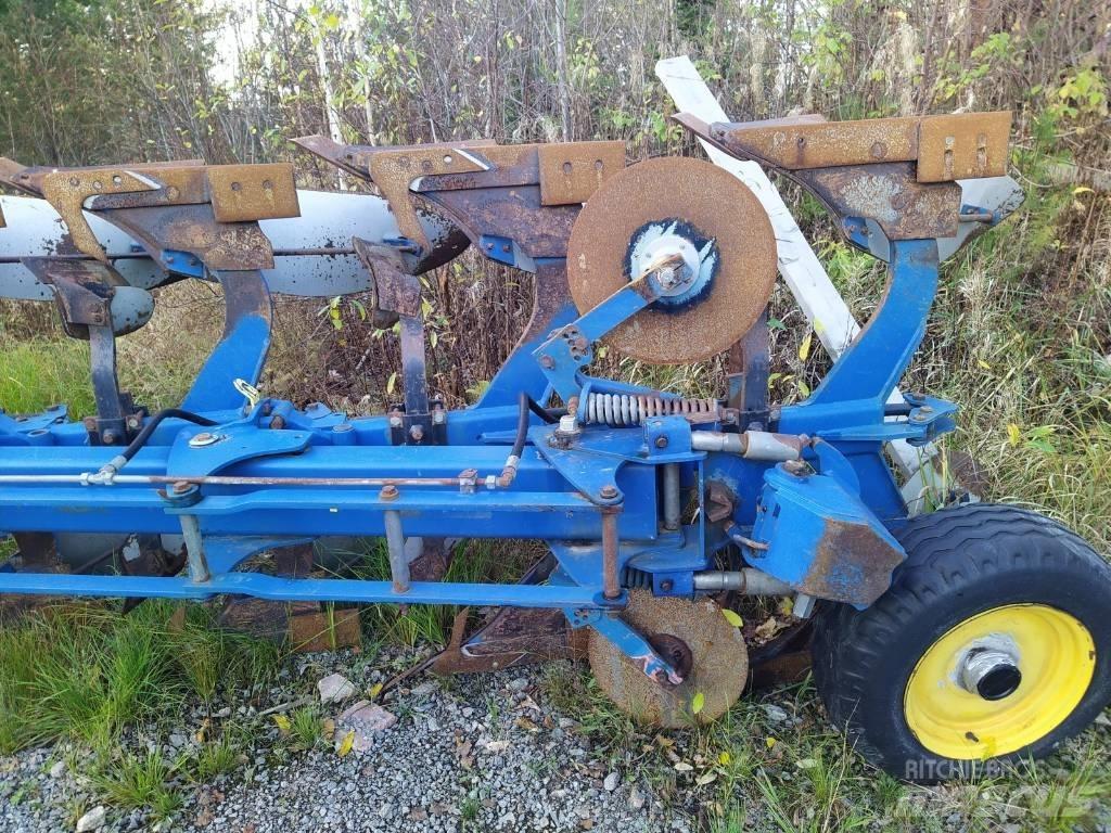 Överum DX590H Αναστρεφόμενα άροτρα