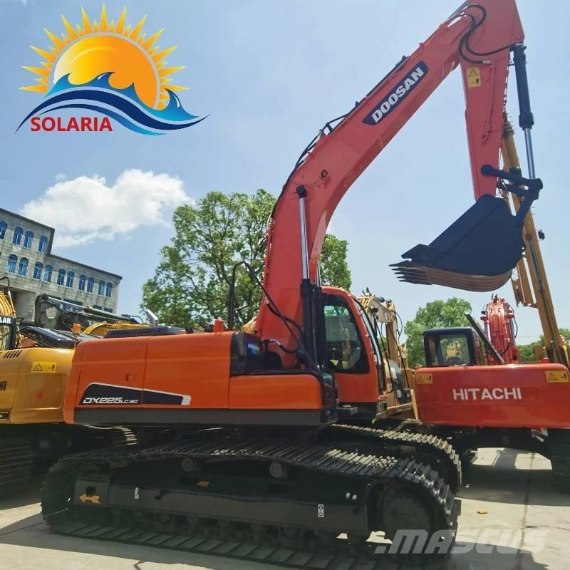 Doosan DX 225 LC Εκσκαφείς με ερπύστριες