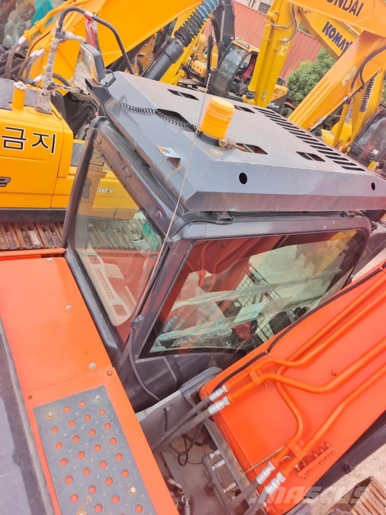 Hitachi ZAXIS 200 3G Εκσκαφείς με ερπύστριες