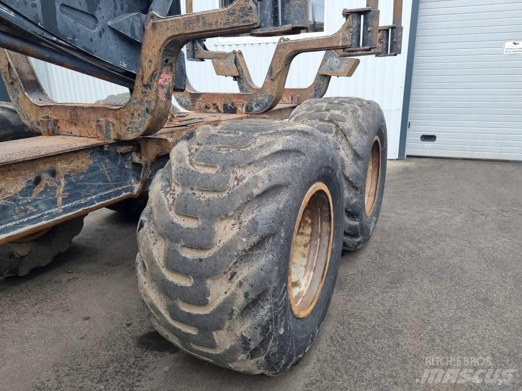 Komatsu 855 Μεταφορείς ξυλείας