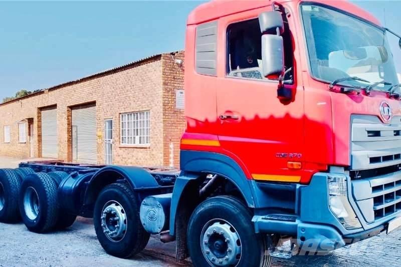 UD CGE 370 8x4 Άλλα Φορτηγά