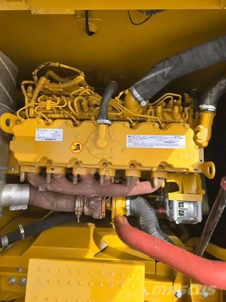 CAT 320 Εκσκαφείς με ερπύστριες