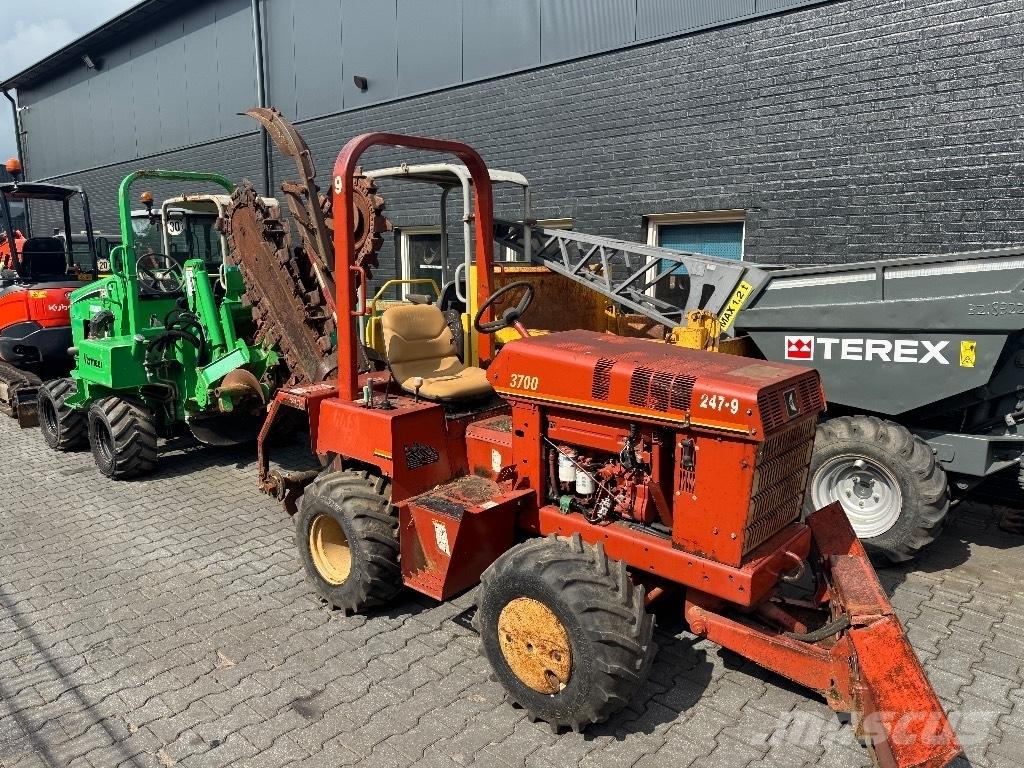 Ditch Witch 3700 DD Εκσκαφέας χανδάκων