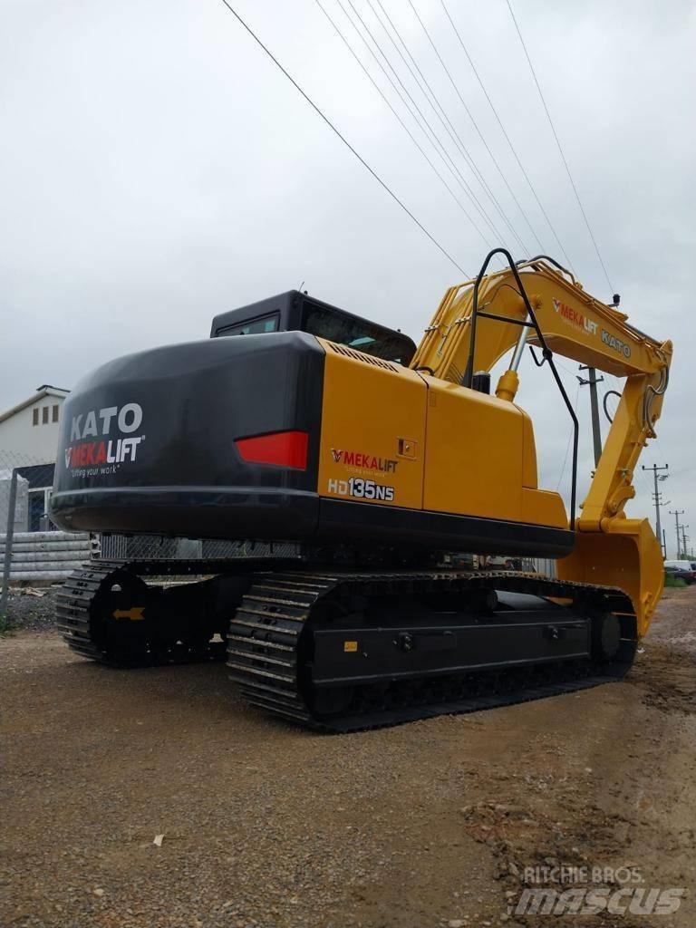 Kato 135 NS Εκσκαφείς με ερπύστριες