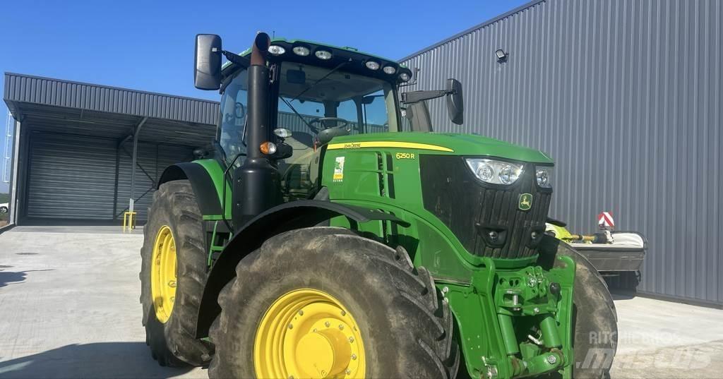 John Deere 6250R Τρακτέρ