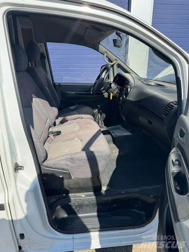 Hyundai H200 Κλειστού τύπου