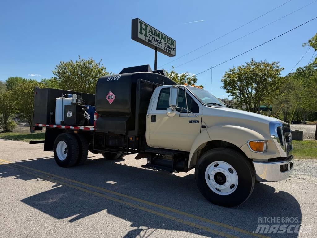 Ford F 750 XLT Δημοτικά οχήματα/Οχήματα γενικής χρήσης