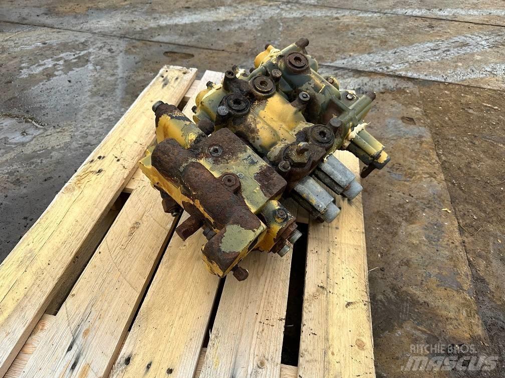 CAT 950 G II valve Υδραυλικά