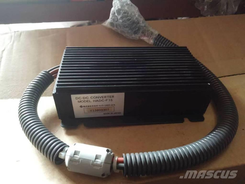 Hitachi ZX 85-5 Ηλεκτρονικά