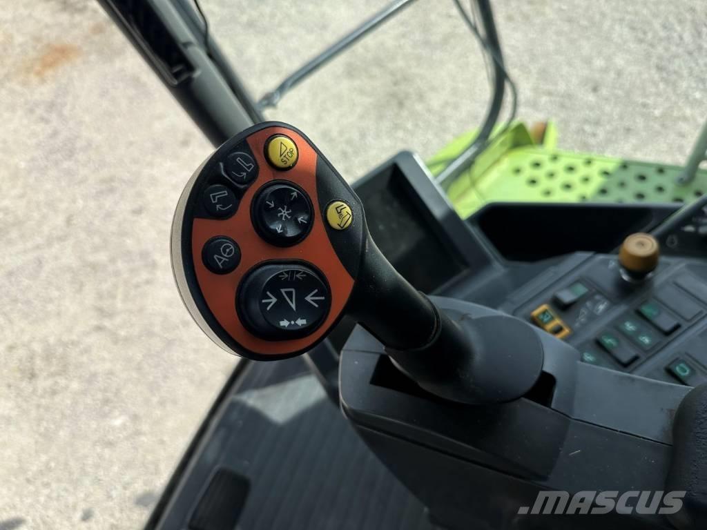 CLAAS Lexion 550 Θεριζοαλωνιστικές μηχανές