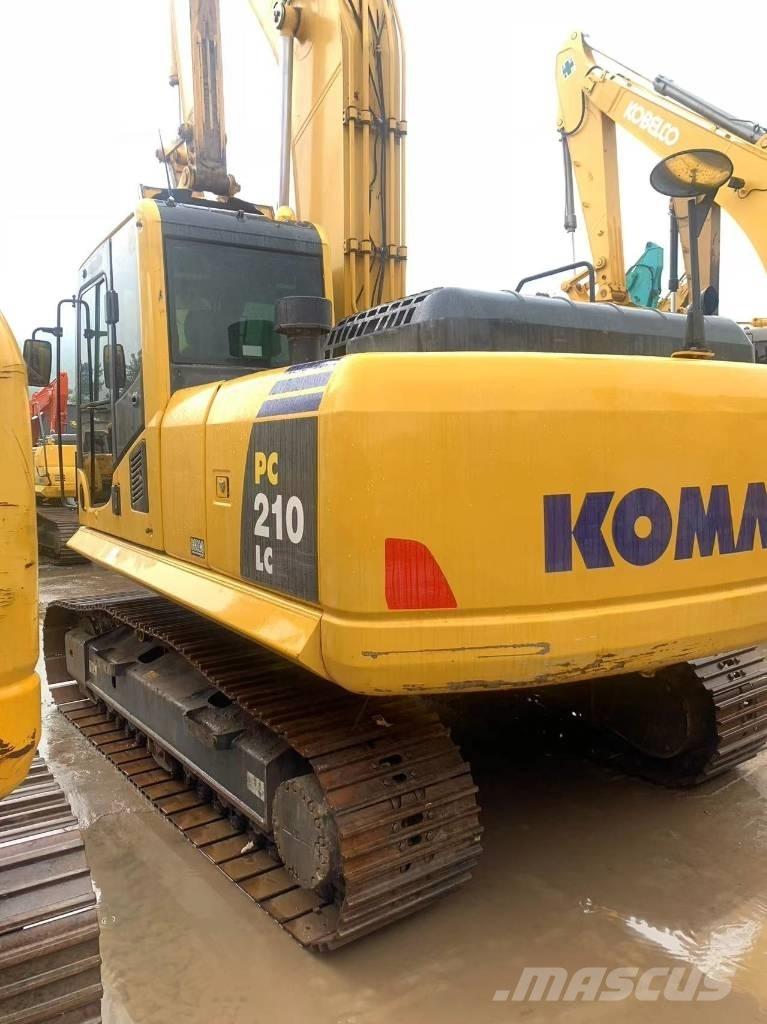 Komatsu PC 210-8 Εκσκαφείς με ερπύστριες
