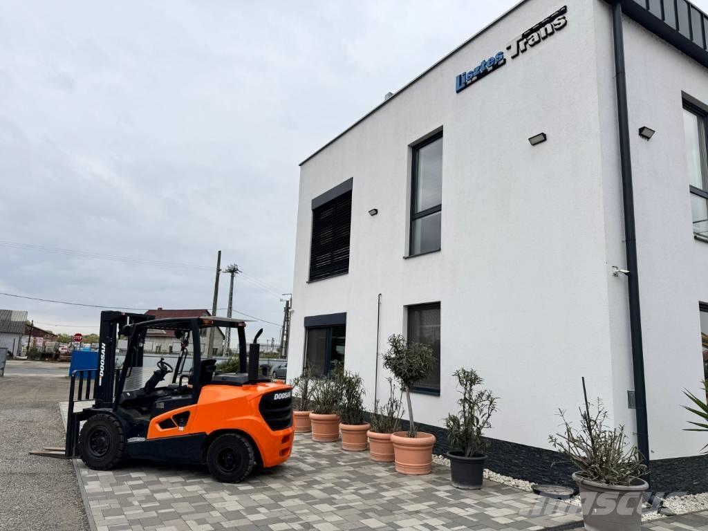 Doosan D 50,  130üó!!! 5t Πετρελαιοκίνητα Κλαρκ
