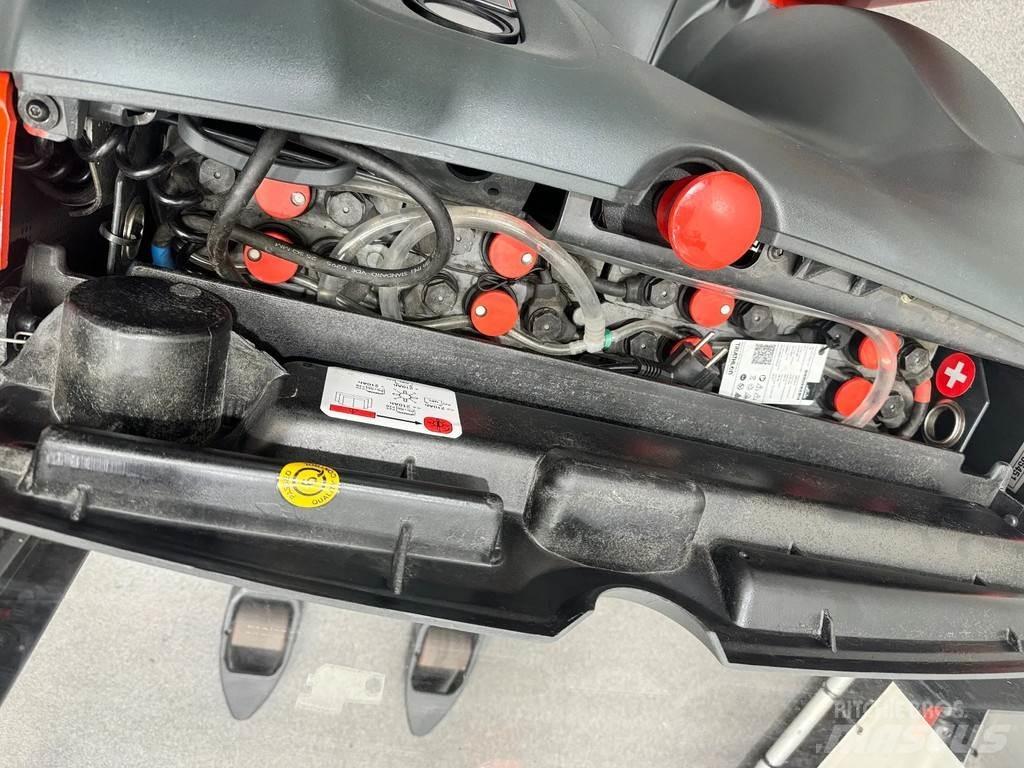 Linde L 12 Παλετοφόρα πεζού χειριστή με ιστό
