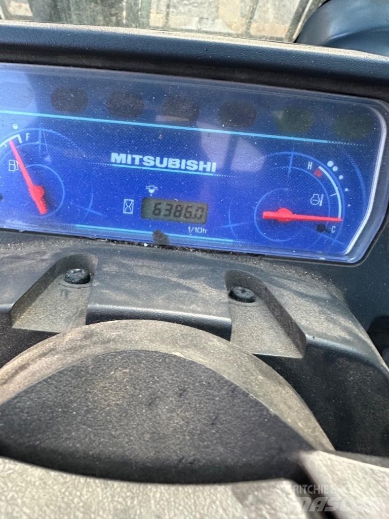 Mitsubishi FD25 Πετρελαιοκίνητα Κλαρκ