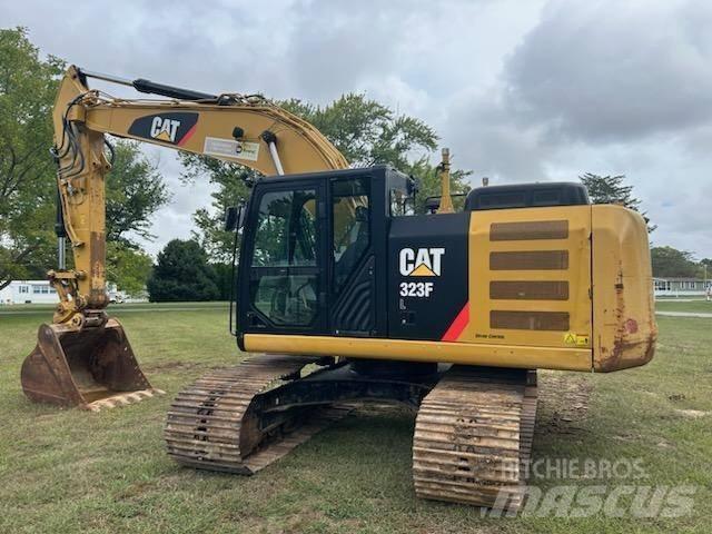  2017 CAT 323 FL Εκσκαφείς με ερπύστριες