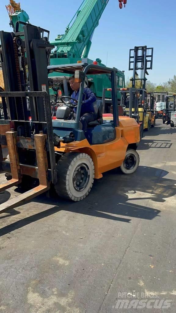 Toyota 5 ton Πετρελαιοκίνητα Κλαρκ