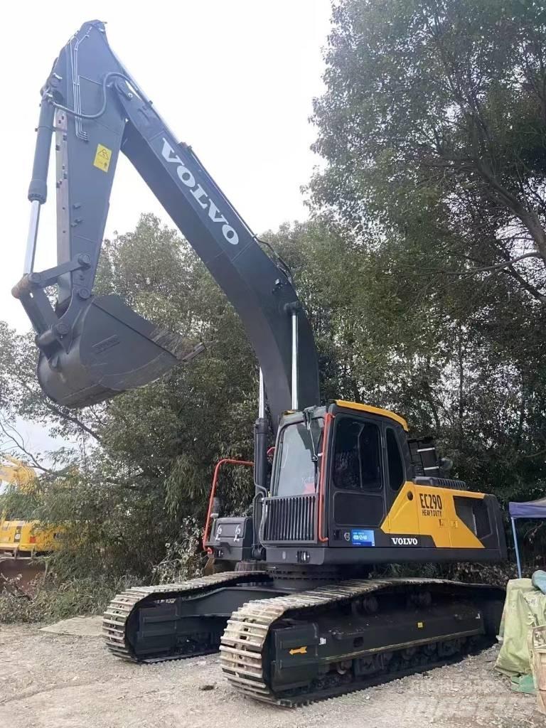 Volvo 290D Εκσκαφείς με ερπύστριες