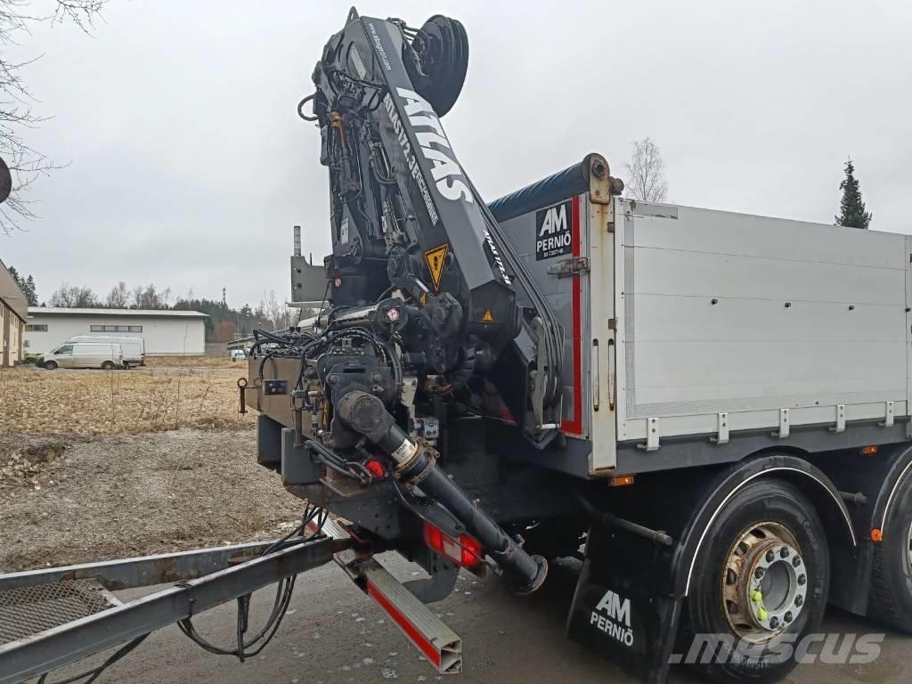 DAF XF 530 FAW Φορτηγά με Γερανό