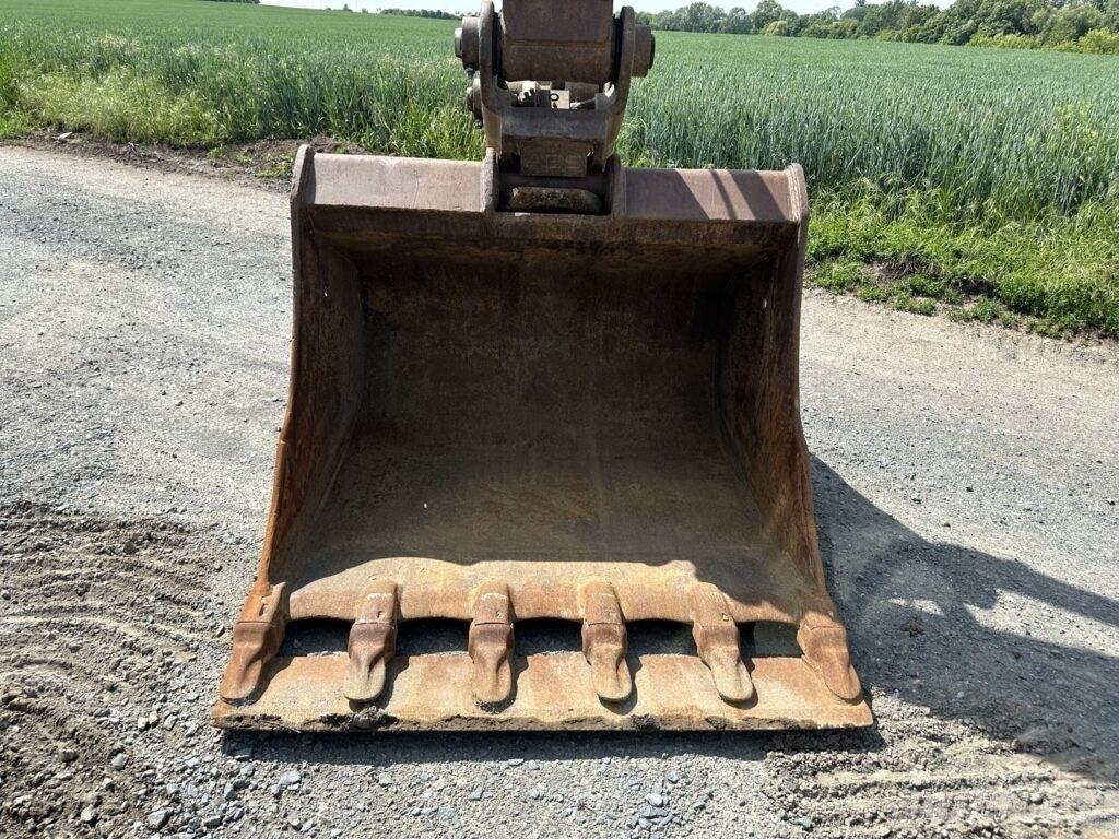 Volvo EC220EL Εκσκαφείς με ερπύστριες