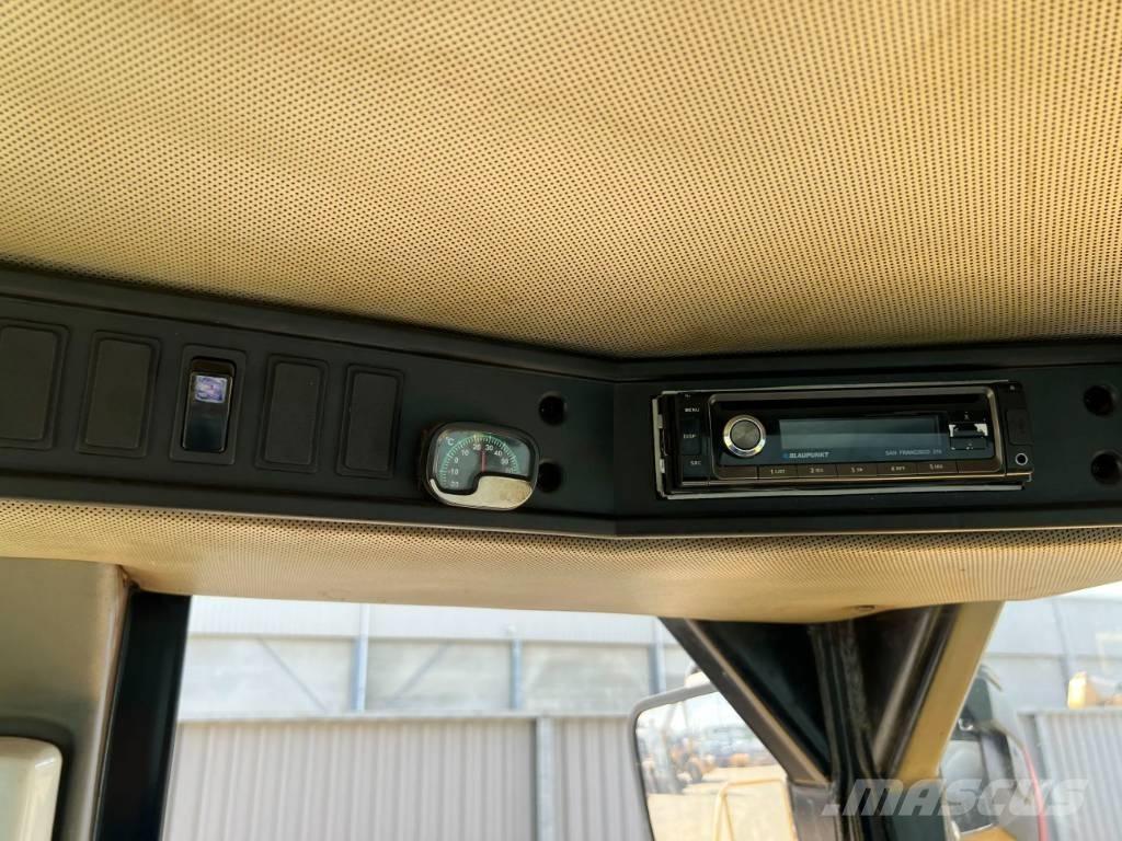 CAT 824H Μπουλντόζες με λάστιχα