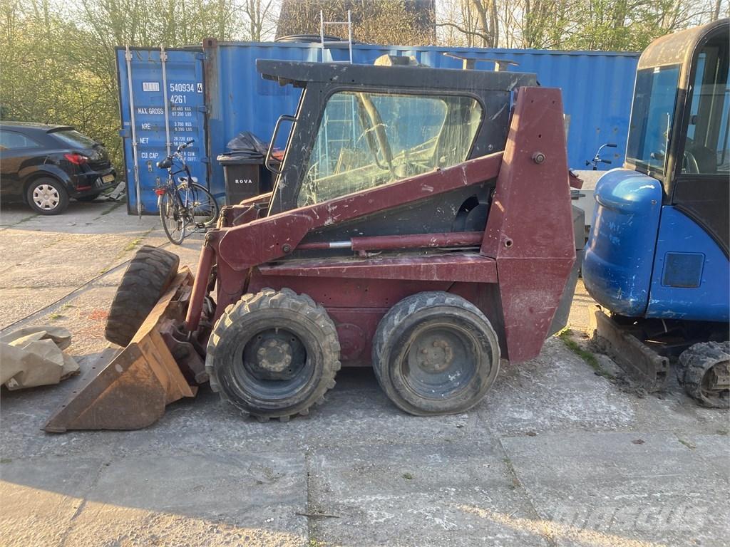 CASE 1840 Φορτωτάκια