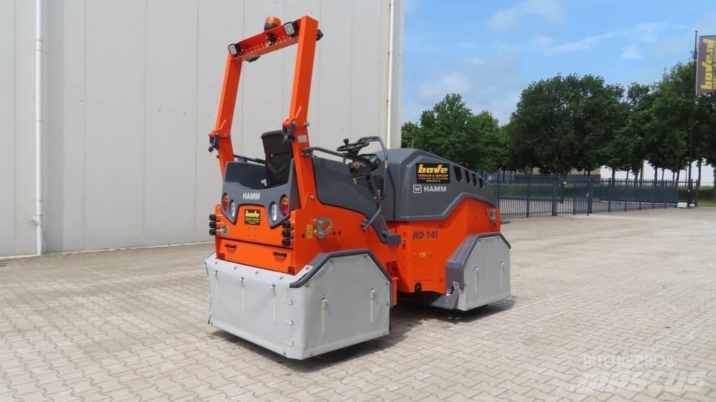 Hamm HD14i TT Κύλινδροι με επίσωτρα με αέρα