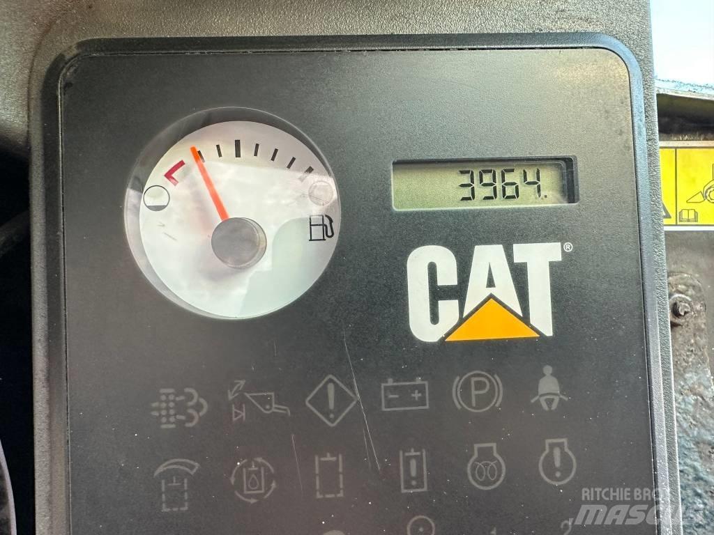 CAT 246 C Φορτωτάκια