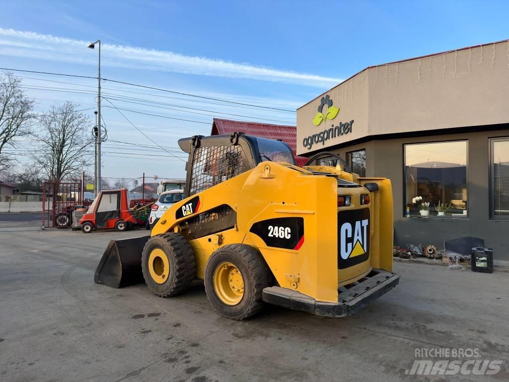 CAT 246 C Φορτωτάκια