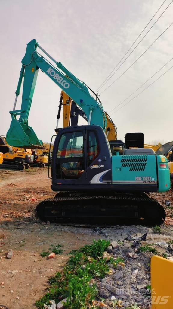 Kobelco SK 130 Εκσκαφείς με ερπύστριες
