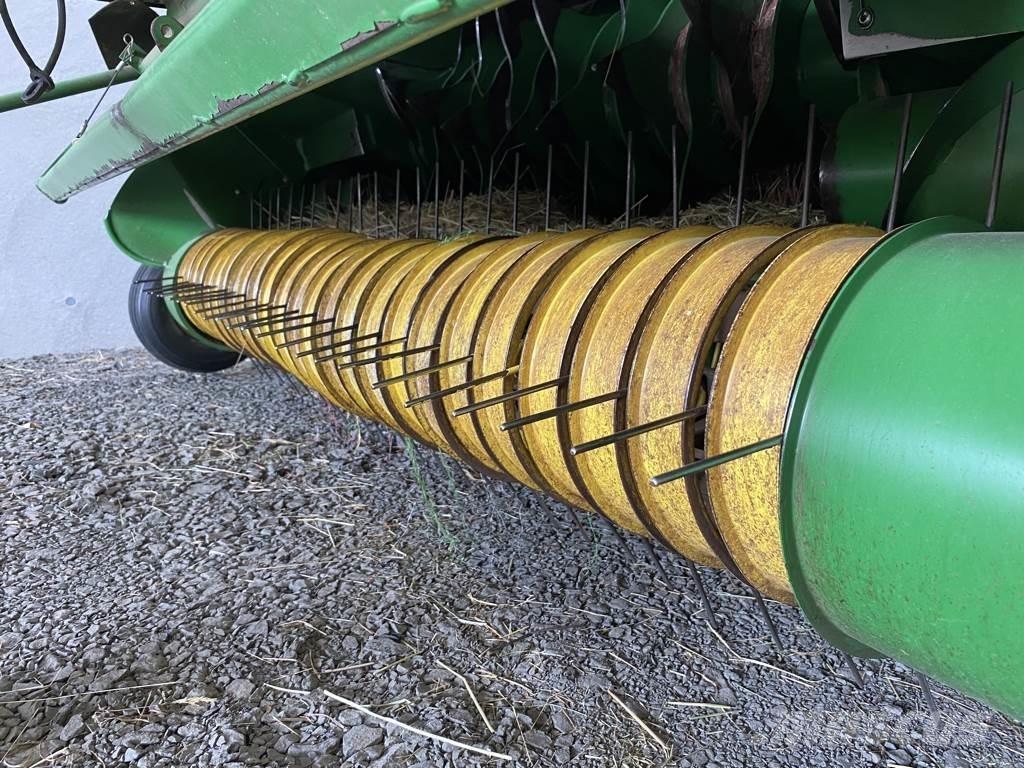 John Deere 568 Πρέσες κυλινδρικών δεμάτων