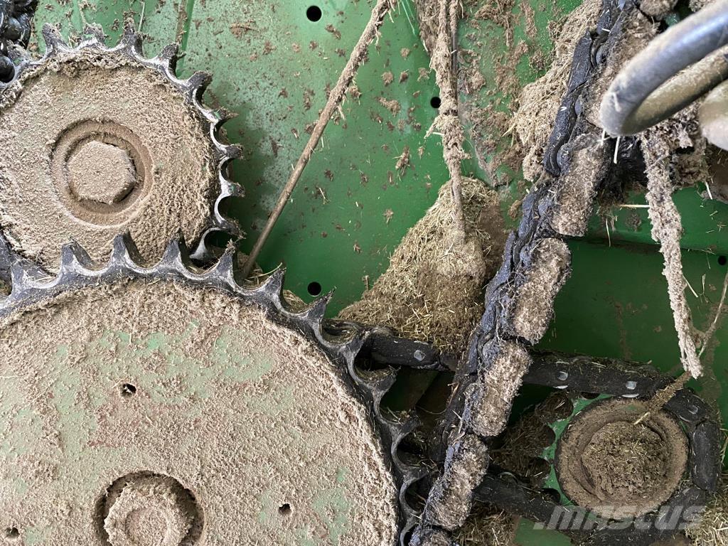 John Deere 568 Πρέσες κυλινδρικών δεμάτων