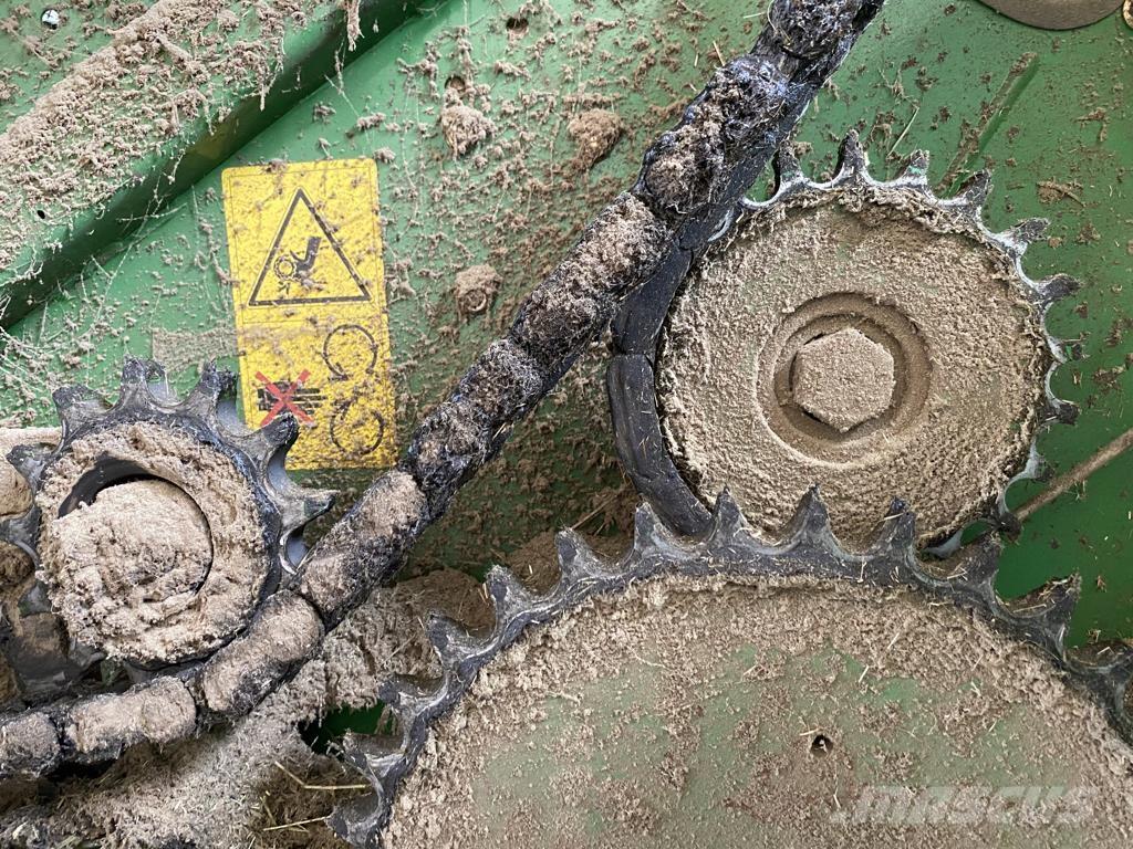 John Deere 568 Πρέσες κυλινδρικών δεμάτων