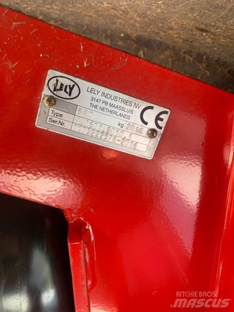 Lely splendimo 300 Χορτοκοπτικά