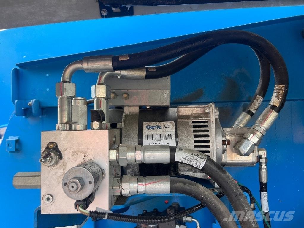 Genie S 65XC TRAX Ανυψωτήρες με αρθρωτό βραχίονα