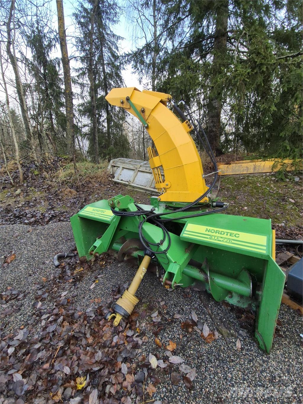 Ala-talkkari 226 Εκτοξευτές χιονιού